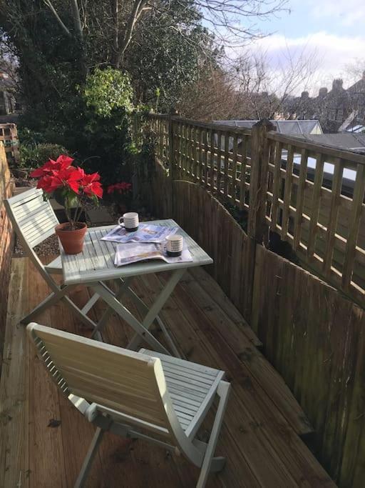 Brighton Boutique Garden Studio With Free Parking Exteriör bild